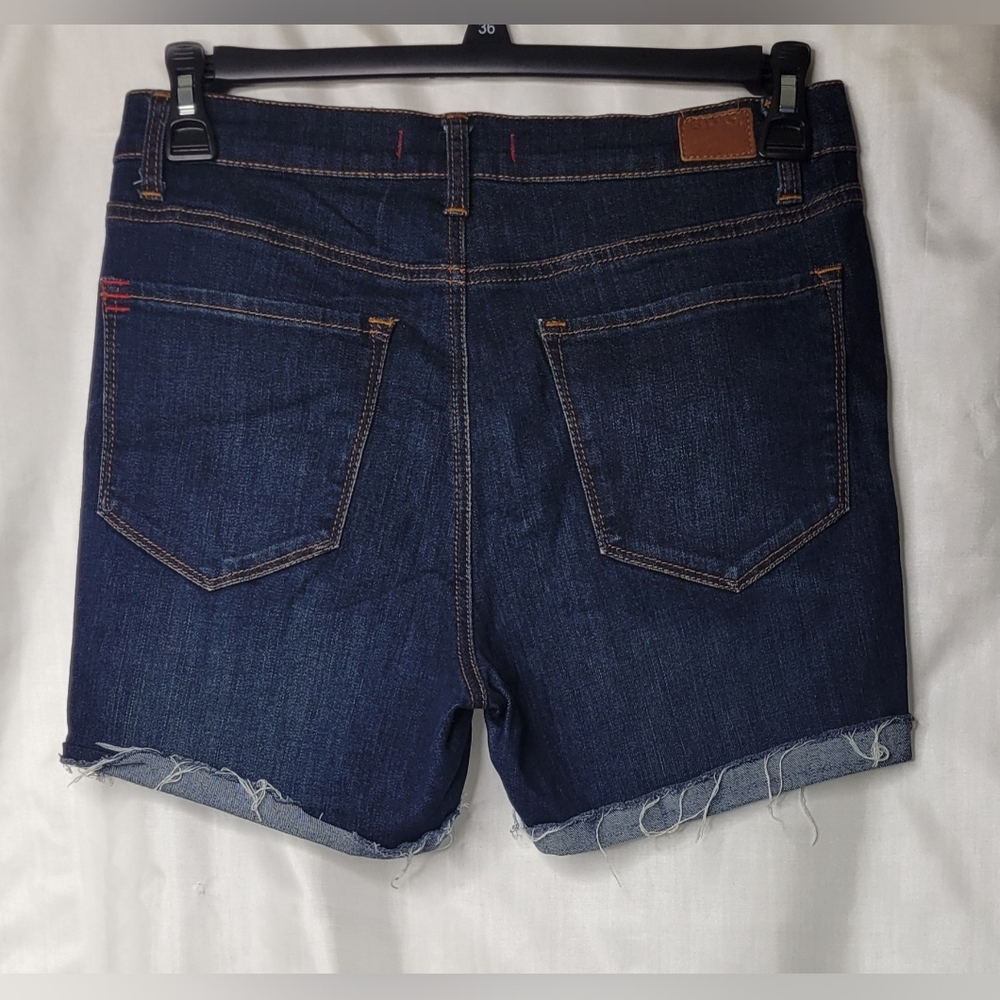BDG High Rise Denim Cigarette shorts - Picture 2 of 4